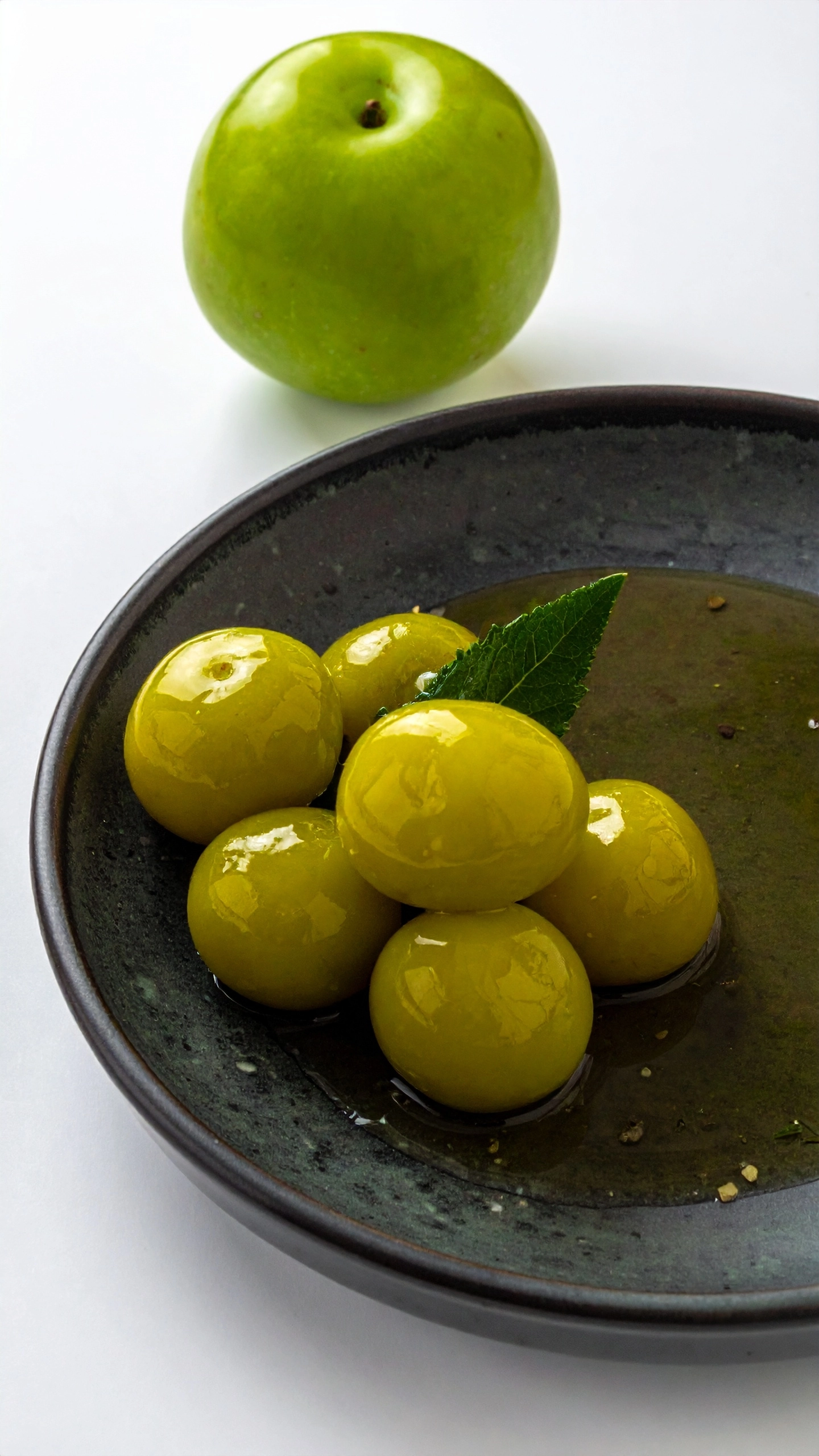 Plum Pickle - 660 cc